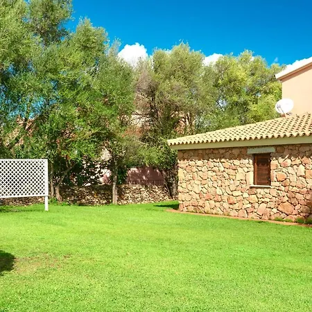 With Air Conditioning In The Center Of San Teodoro San Teodoro (Sardinia)
